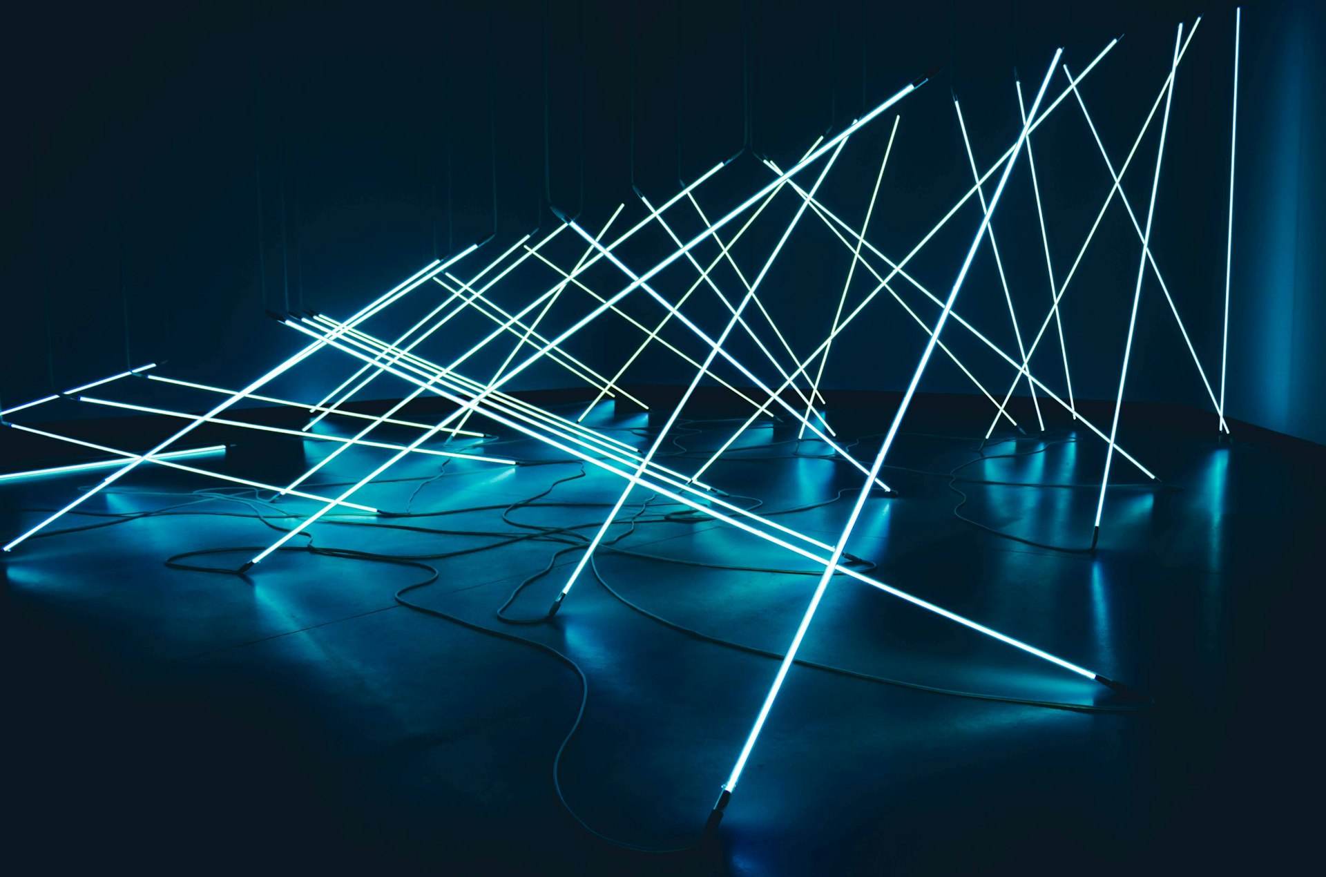 a group of lights that are on a floor